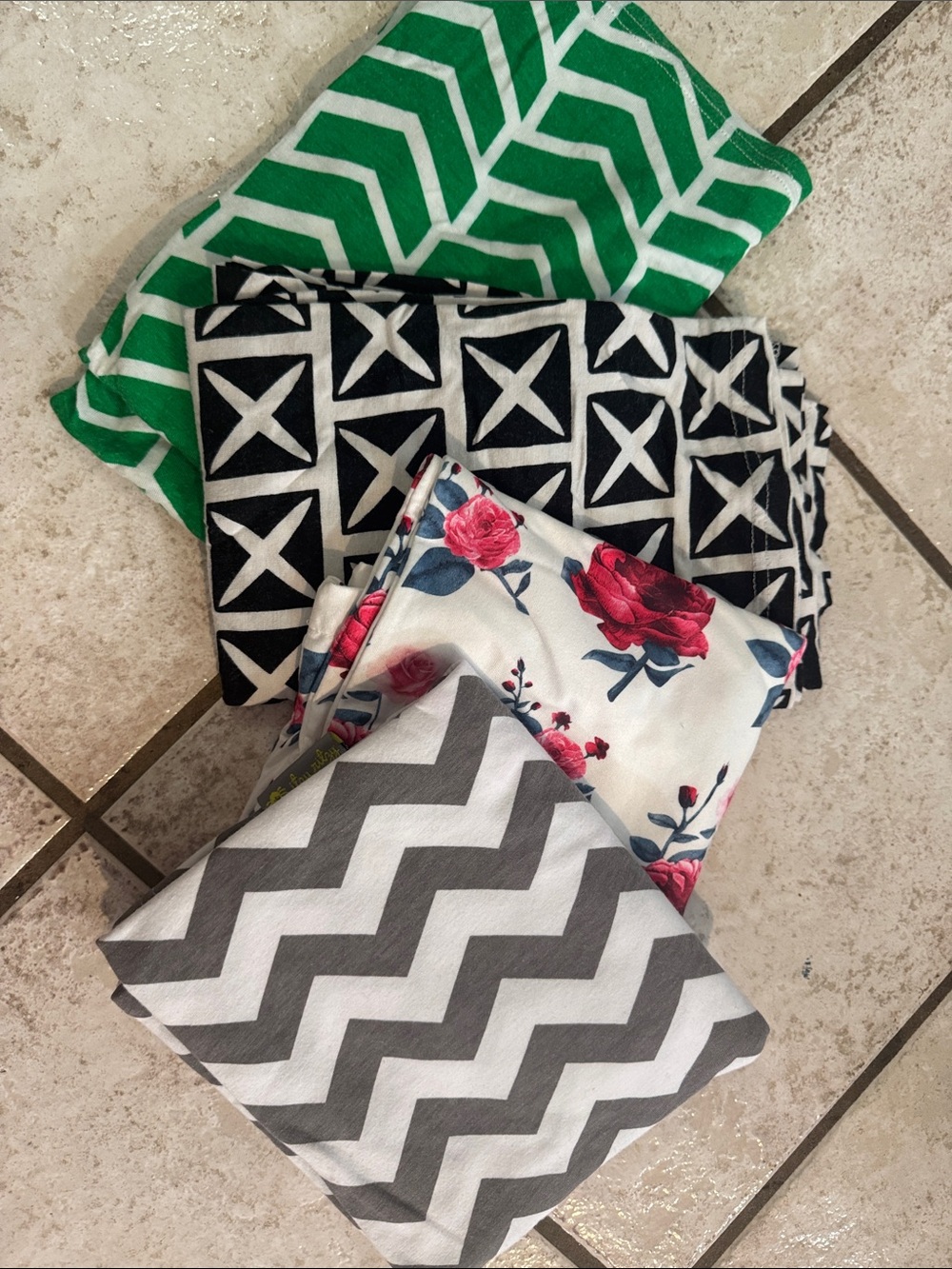 Car seat or nursing cover